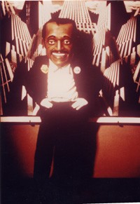 Sammydavisjrlist → Besser Entertainment sammy davis jr. celebrity look alike impersonator celebrity big head